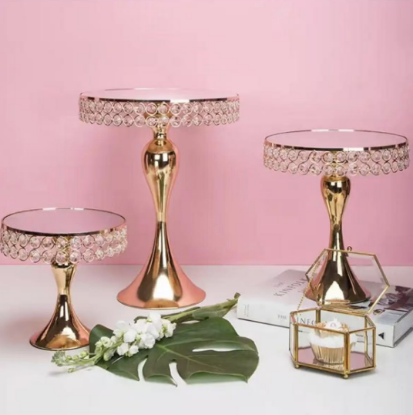 Picture of cake stand
